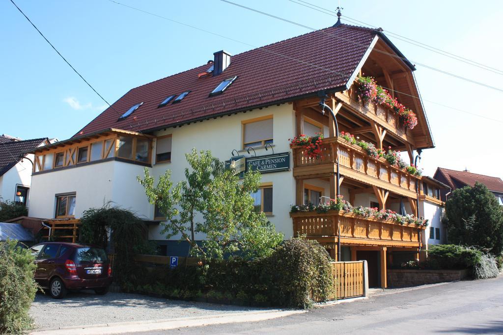 Cafe & Pension Carmen Brotterode Extérieur photo